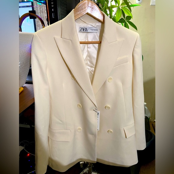 Zara TAILORED DOUBLE BREASTED BLAZER - Picture 1 of 8